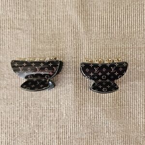 Unbranded Hair Claw Clip With LV Logo
